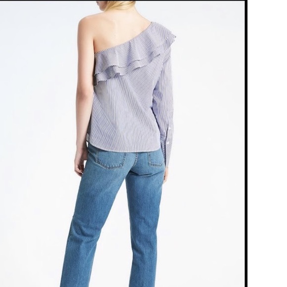 Banana Republic One Shoulder Top - Picture 3 of 3